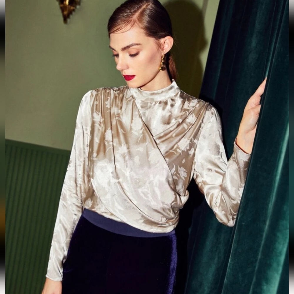 SHEIN Unity Viscose Draped Jacquard Top